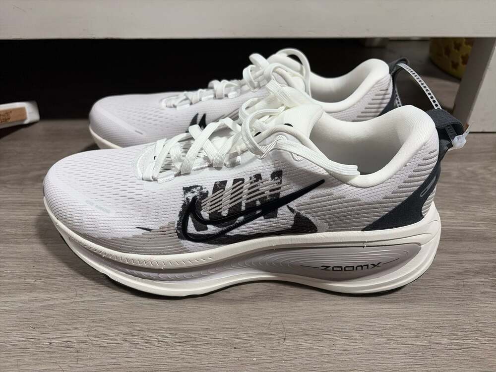 Nike Air Zoom Vomero 18 White Black "RUN" Graphic Running Shoes - Picture 5 of 9